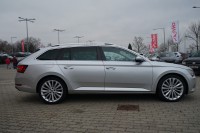 Skoda Superb Combi 2.0 TDI DSG Style