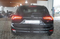 Ford Focus Turnier 2.0 ST