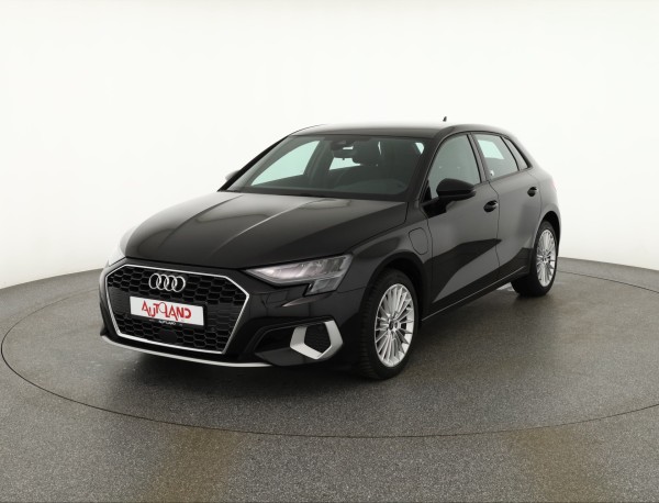 Audi A3 Sportback 40 TFSI e advanced