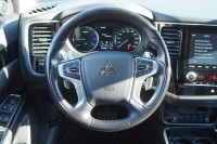 Mitsubishi Outlander PHEV Basis 4WD