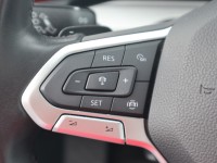 VW Golf VIII 1.0 eTSI DSG