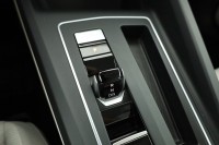 VW Golf VIII Variant 1.5 eTSI DSG Life