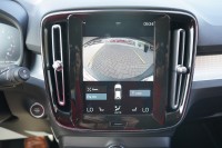 Volvo XC 40 T3 2WD Momentum Pro