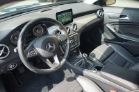 Mercedes-Benz GLA 200 Standard