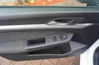 VW Golf VIII Variant eTSI DSG