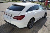 Mercedes-Benz CLA 180 Shooting Brake 
