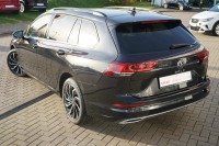 VW Golf VIII Variant 2.0 TDI DSG