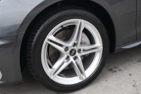 Audi A4 Avant 40 2.0 TDI S-Line