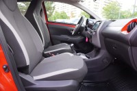Toyota Aygo AYGO 1.0 x-play Team D