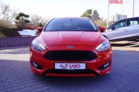 Ford Focus Turnier 1.0 EB ST Line