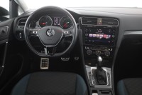 VW Golf VII Variant 2.0 TDI IQ.DRIVE