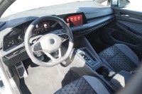 VW Golf VIII Variant 2.0 TDI R-Line