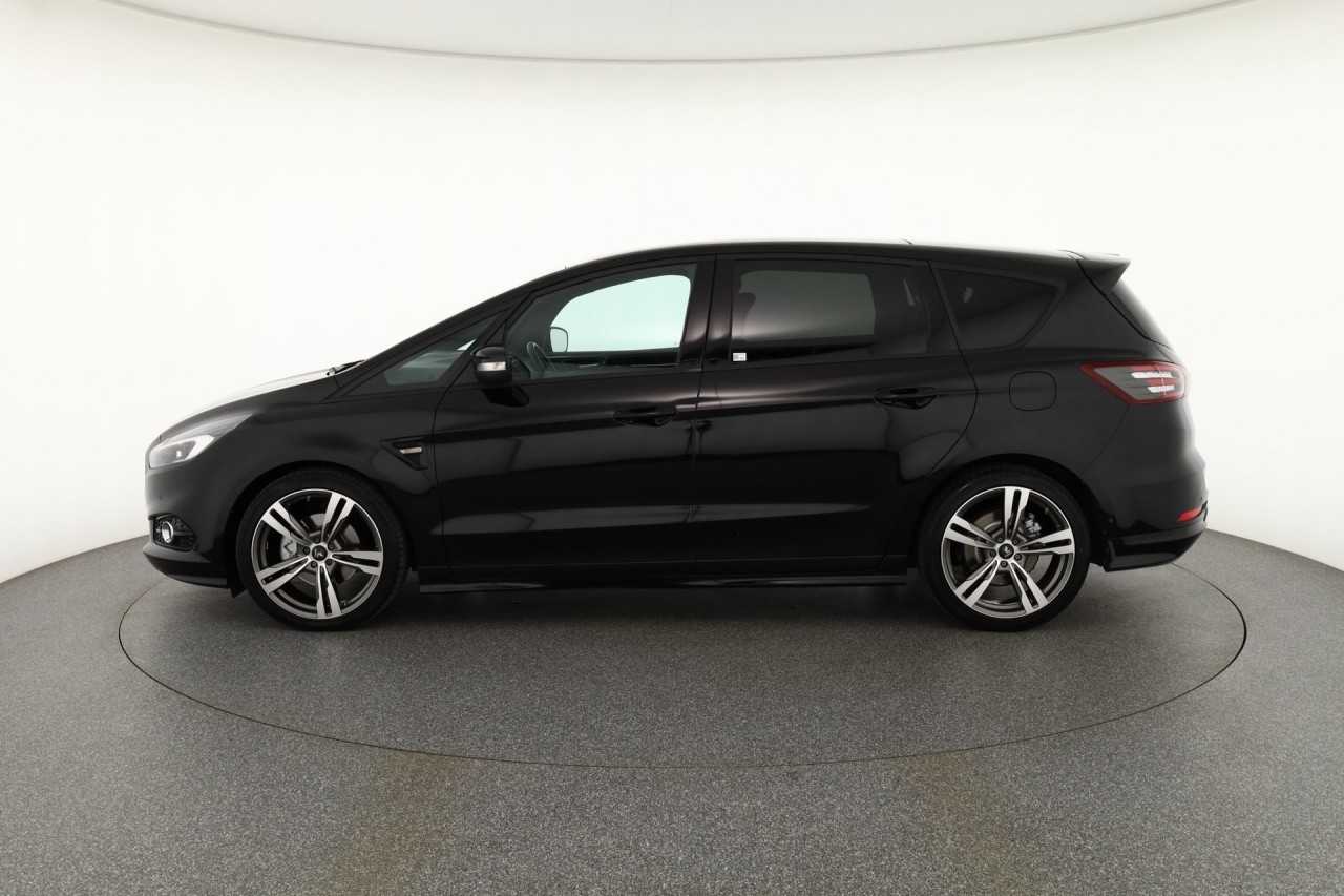 Ford S-Max 2.0 EcoBoost ST-Line