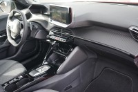 Peugeot 2008 PureTech 145 Aut.