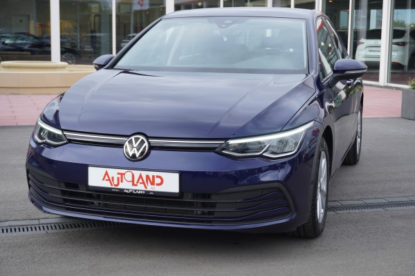 VW Golf VIII Life eTSI DSG