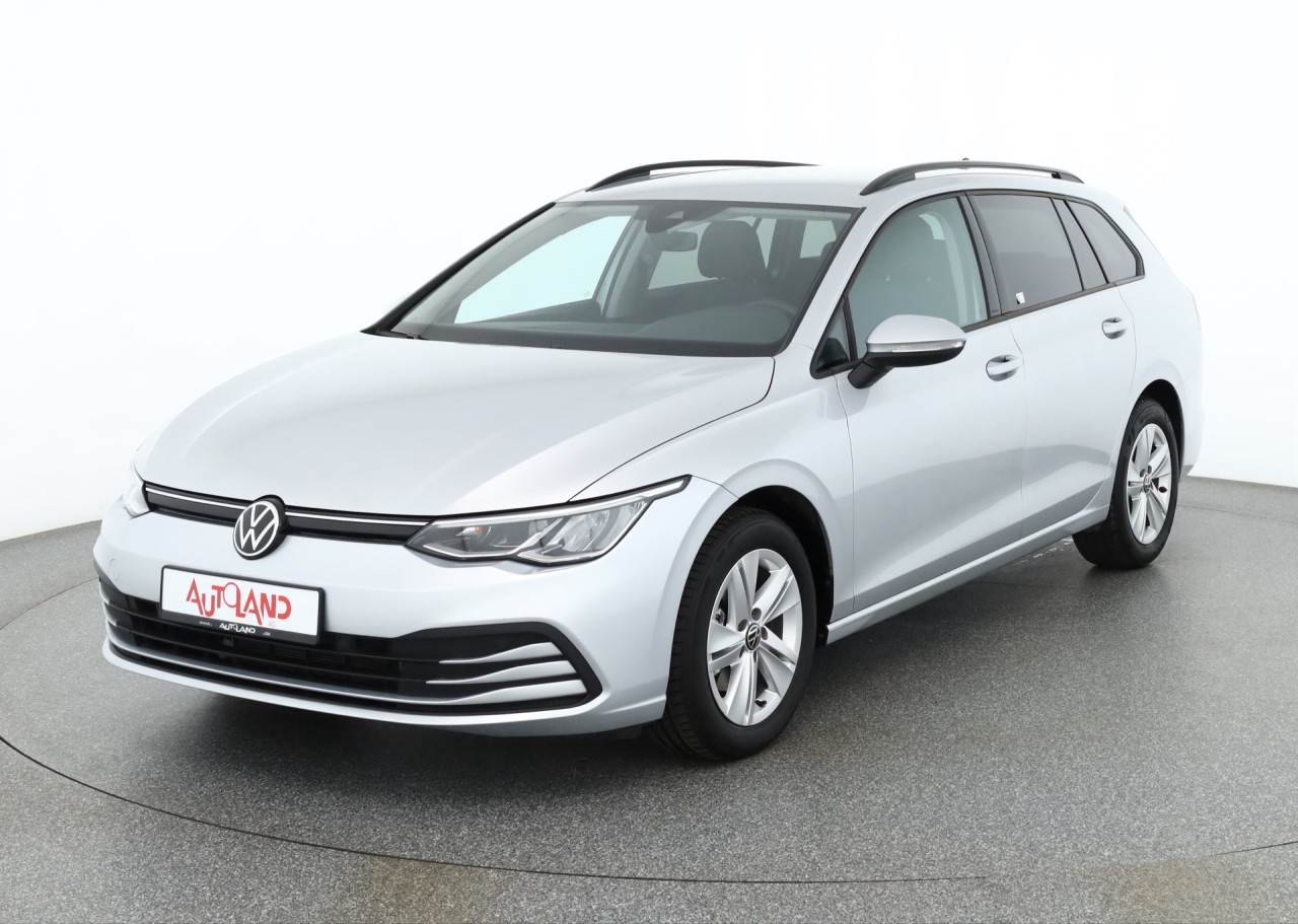 VW Golf VIII Variant 1.0 Life