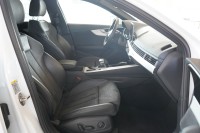 Audi A4 Quattro Avant 45 TFSI quattro S line