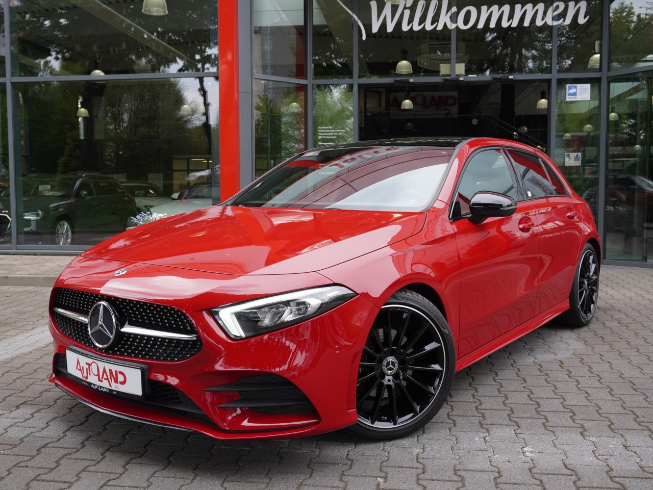 Mercedes-Benz A 200 A200 AMG Line