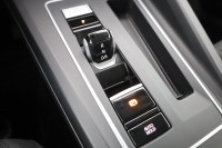 VW Golf VIII Variant 1.5 eTSI DSG Life