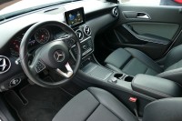 Mercedes-Benz A 180 A180 d