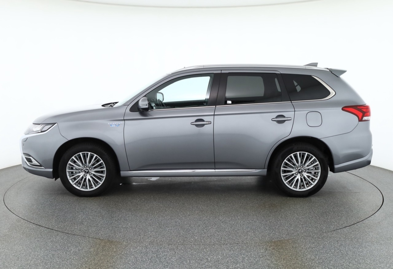 Mitsubishi Outlander 2.4 PHEV CVT Top 4WD