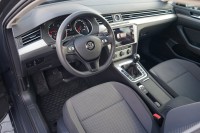 VW Passat Variant 2.0 TDI Basis
