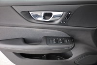 Volvo V60 T8 TwinEngine R-Design AWD