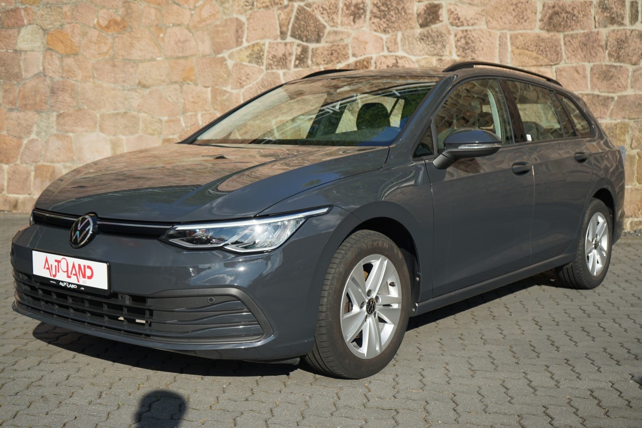VW Golf VIII Variant 1.5 TSI Life