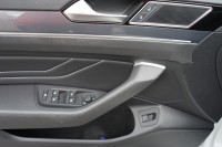 VW Passat Variant 1.5 TSI DSG 2x R-Line