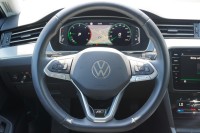 VW Passat Variant 2.0 TDI R-Line DSG