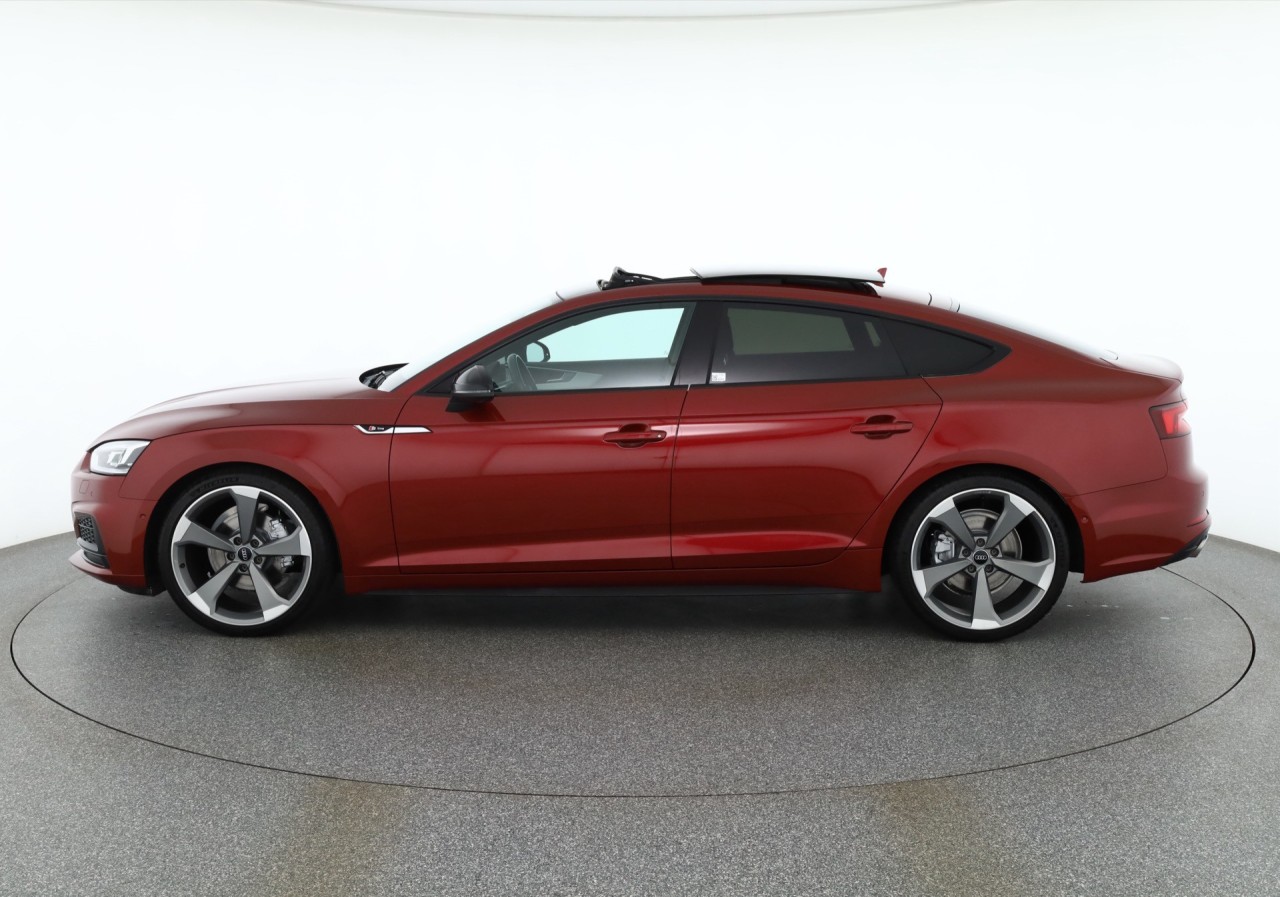 Audi A5 Sportsback 40 TFSI S-tronic S-line