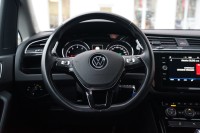 VW Touran 1.5 TSI DSG Highline