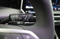 VW Golf VIII Variant 1.5 eTSI R-Line DSG