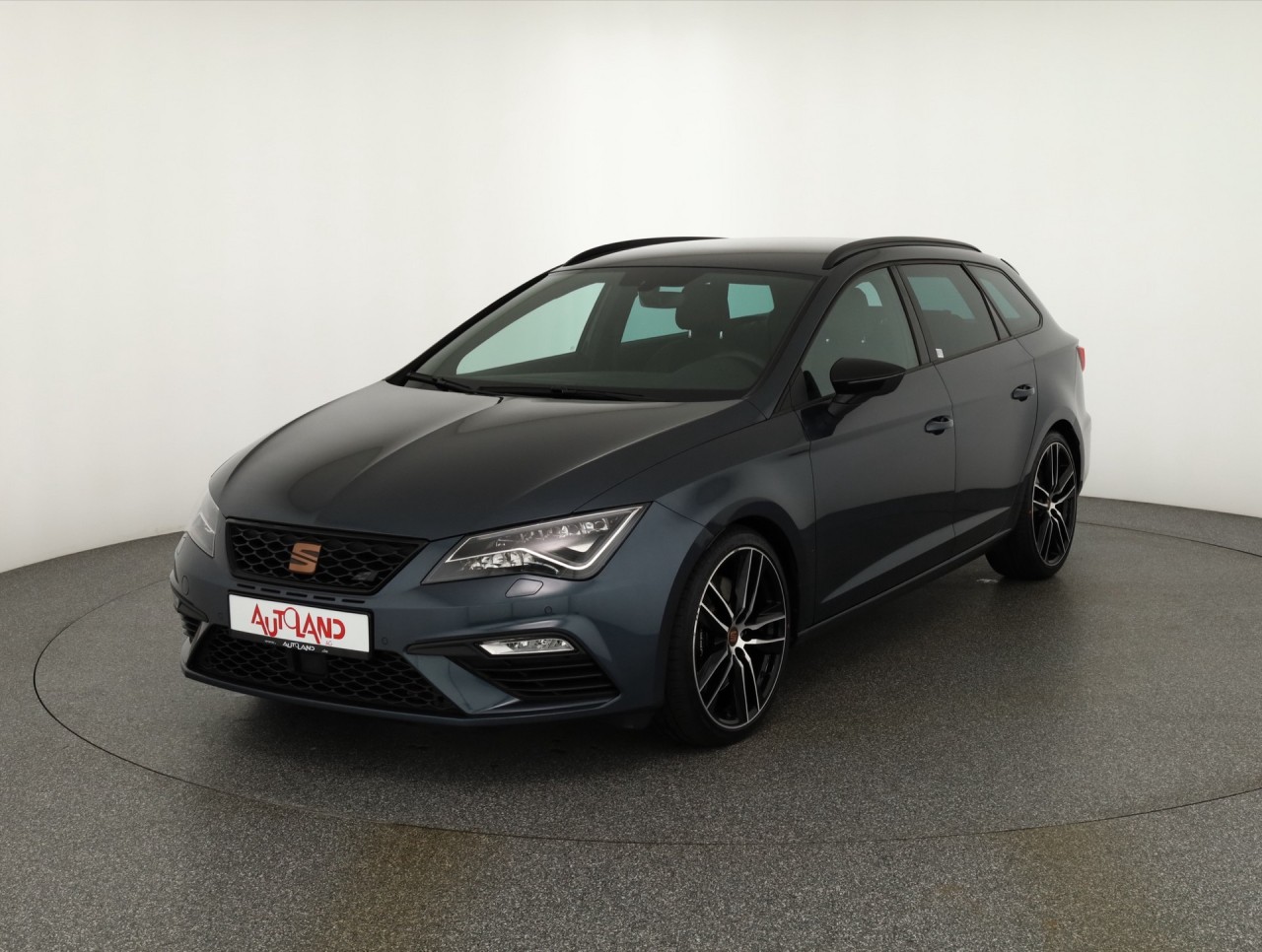 Seat Leon ST 2.0 TSI DSG Cupra 300 4Drive