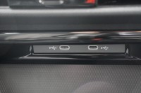 VW Golf VIII 1.5 eTSI R-Line