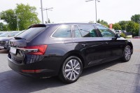 Skoda Superb Combi 2.0 Premium DSG