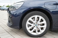 BMW 225 xe