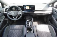 VW Golf VIII Variant 1.5 eTSI R-Line DSG