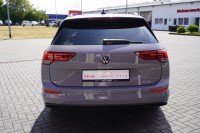VW Golf VIII Variant 1.0 eTSI DSG