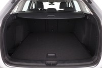 VW Golf VIII Variant 1.5 eTSI DSG