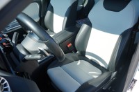 Mercedes-Benz B 200 B200 AMG Line