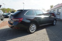 Skoda Superb Combi 2.0 TDI DSG