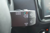 Dacia Lodgy 1.6 SCe 100 Stepway 7-Sitzer SHZ