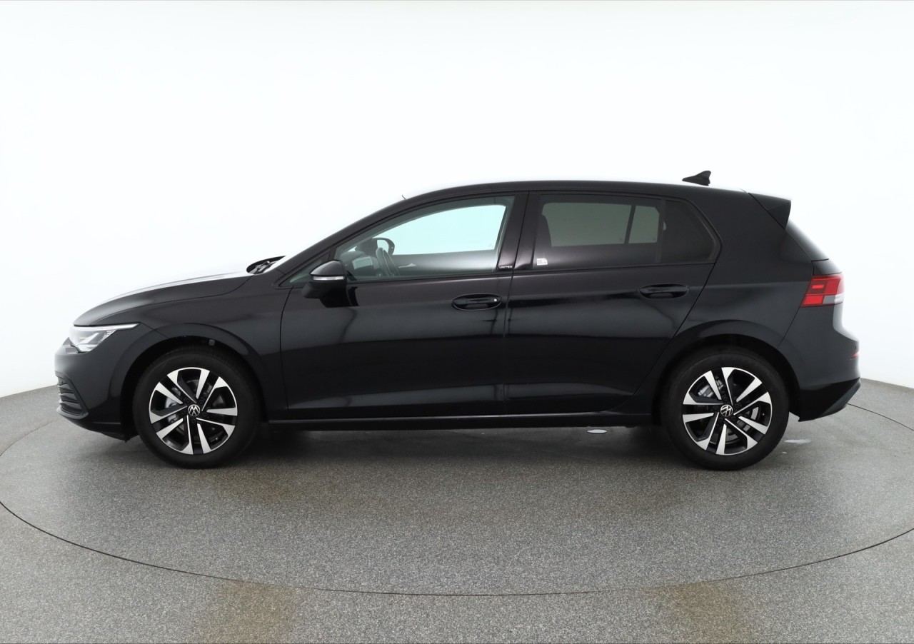 VW Golf VIII 1.0 United