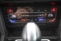 VW Passat Variant 1.5 TSI DSG Business