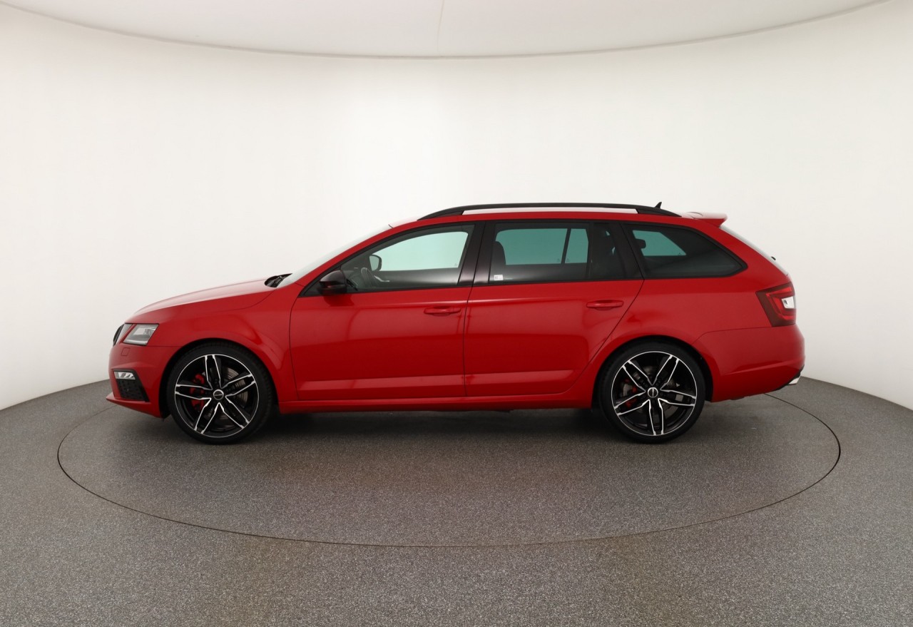 Skoda Octavia Combi 2.0 TSI RS 245