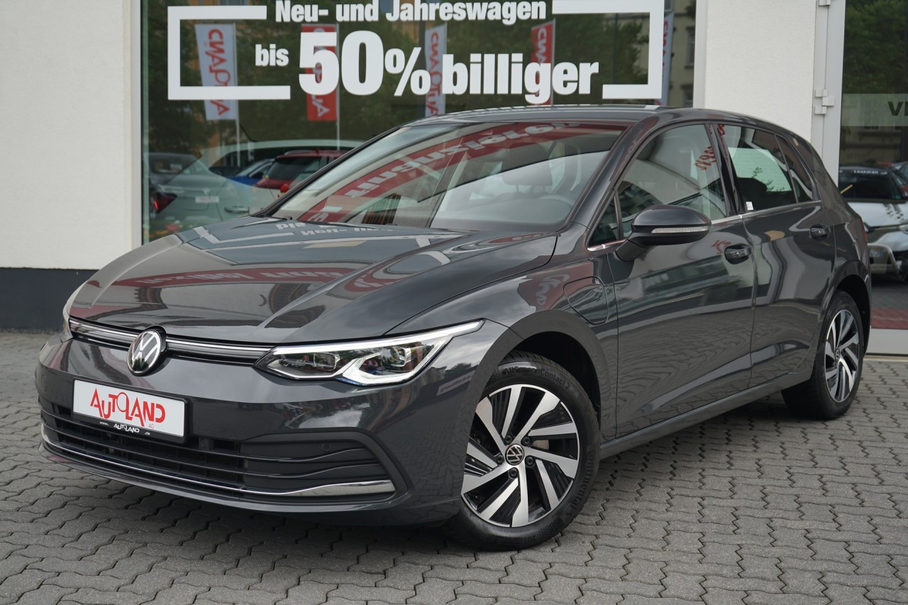 VW Golf VIII Style eHybrid