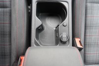 VW Golf VIII 2.0 GTI DSG