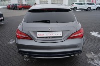 Mercedes-Benz CLA 180 AMG Line