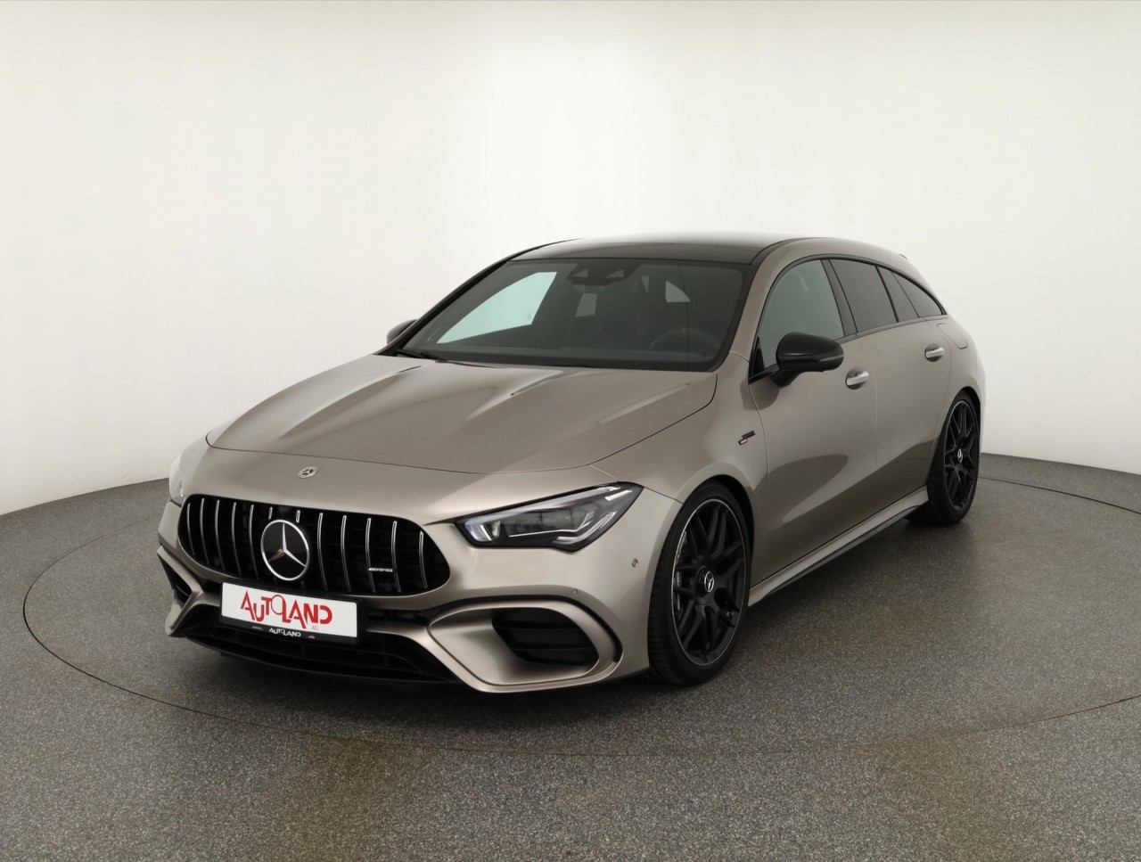 Mercedes-Benz CLA 45 AMG Shooting Brake 4Matic